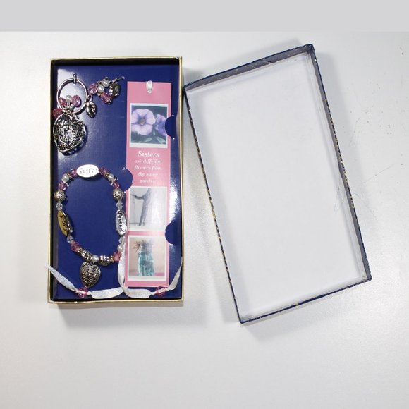 New "Sisters are different flowers" Bracelet Earrings Keychain and Bookmark Set - Picture 1 of 4